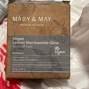 Vegan Lemon Niacinamide Glow Mask